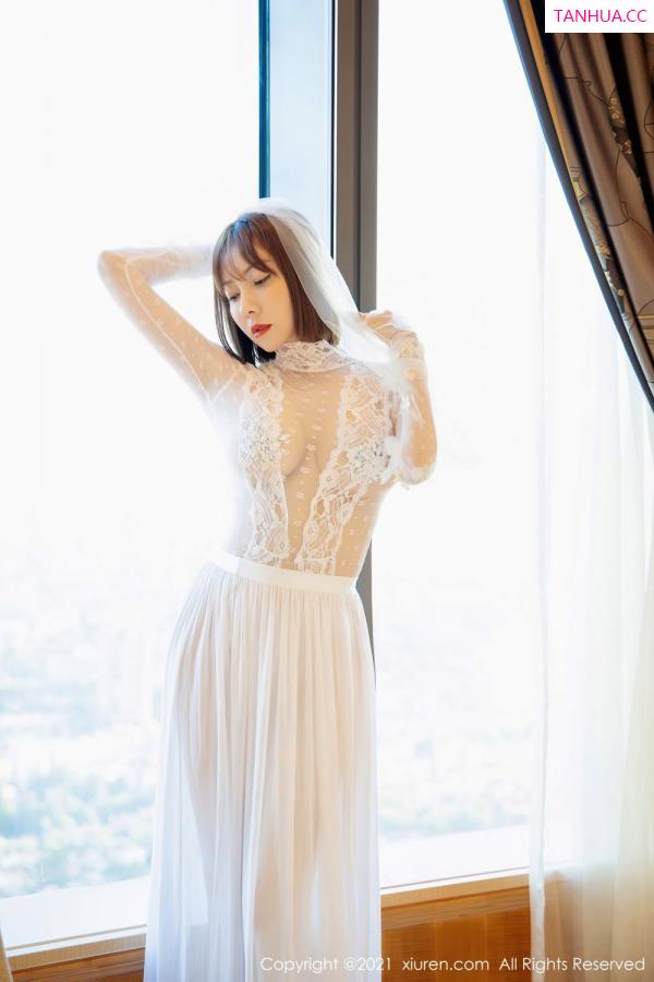 闫雪松 松果儿 [XiuRen]高清写真图 2021.11.11 No.4200 果儿Victoria第10张图片